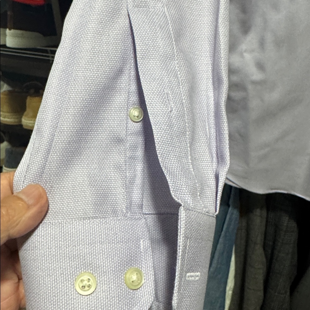 Banana Republic, Men's Light Purple Dress Shirt, large,slim fit - Picture 4 of 8